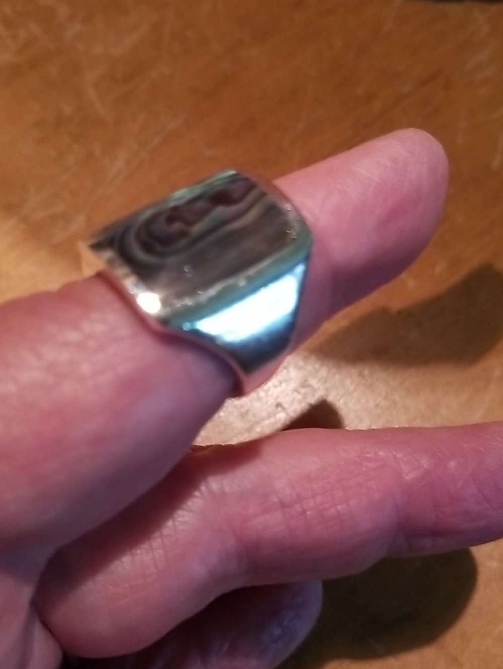 Silver ring with Abalone Shell Inlay - Picture 2 of 8